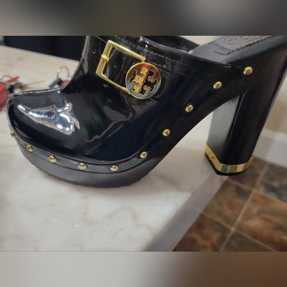 Tory Burch - Picture 7 of 9